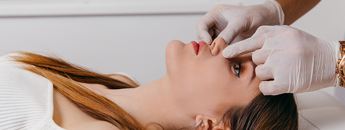 rhinoplasty-surgeon